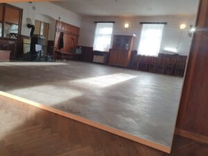 Bývalý hostinec Litětiny - prázdný sál